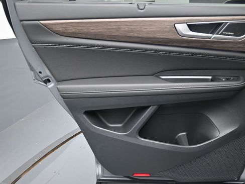 New 2026 Volkswagen Atlas SEL Premium R-Line image 24