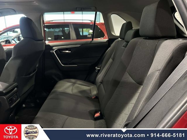 Used 2023 Toyota RAV4 XLE w/ Convenience Package AWD/4WD image 16