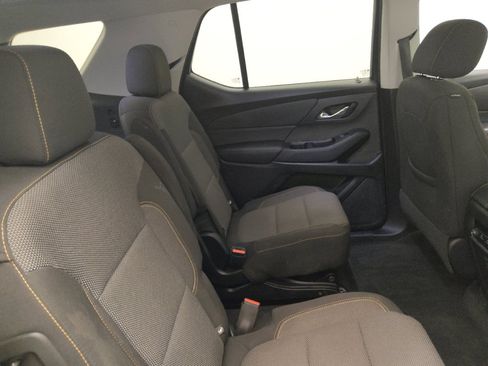 Used 2019 Chevrolet Traverse LT FWD image 19