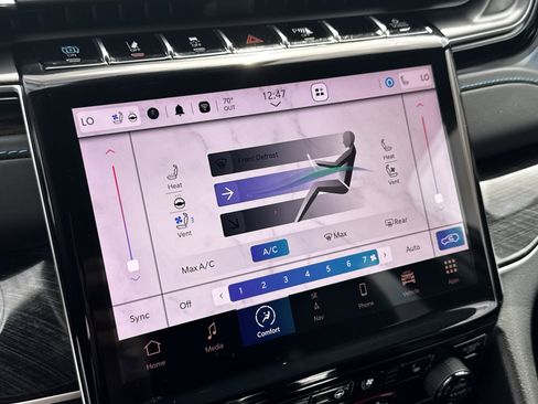 Used 2022 Jeep Grand Cherokee Trailhawk image 18