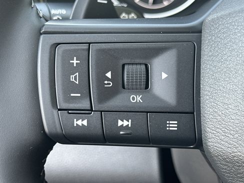 New 2026 Nissan Pathfinder SV FWD image 25