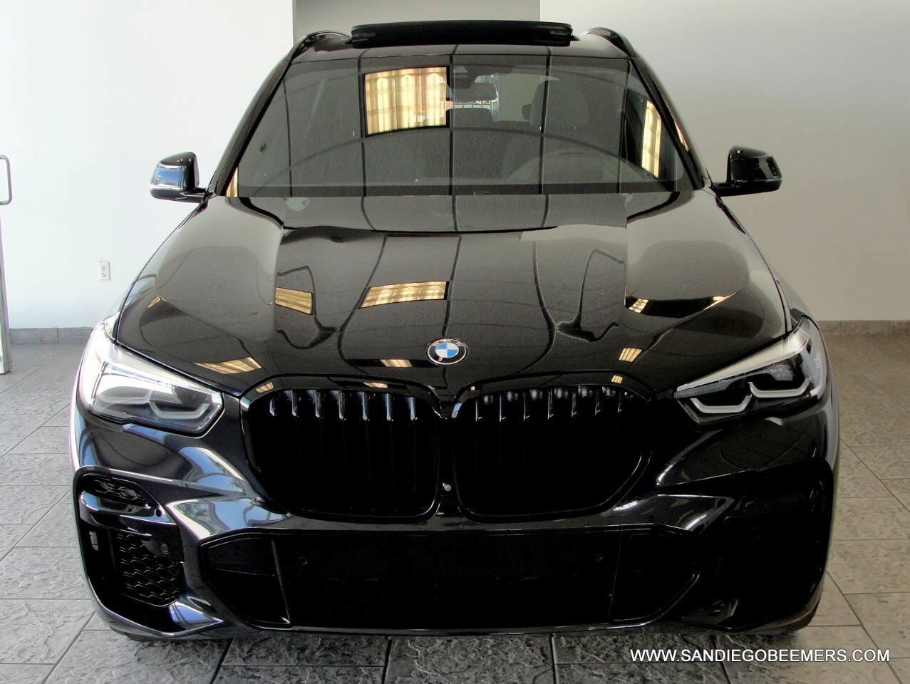 Used 2022 BMW X5 sDrive40i w/ M Sport Package RWD image 16