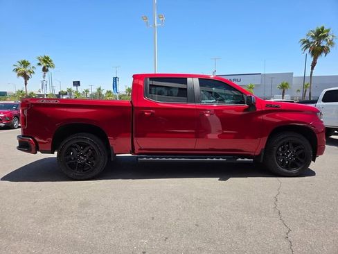 Certified 2025 Chevrolet Silverado 1500 RST w/ Dark Appearance Package AWD/4WD image 7