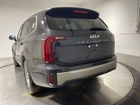New 2025 Kia Telluride LX image 5