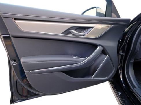 New 2024 Jaguar XF R-Dynamic SE image 11