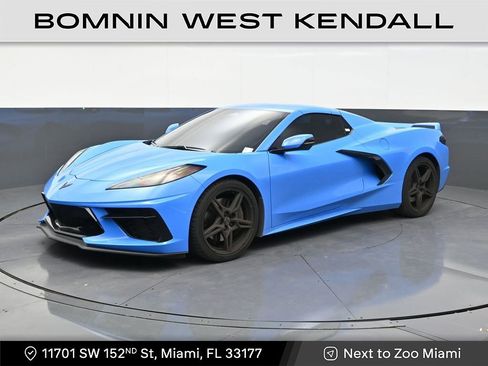 Used 2024 Chevrolet Corvette Stingray Convertible w/ Z51 Performance Package RWD image 1