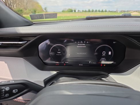 New 2026 Jeep Cherokee Limited AWD/4WD image 4