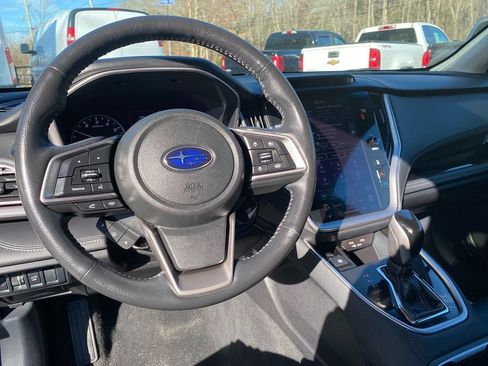 Used 2022 Subaru Outback Limited AWD/4WD image 15