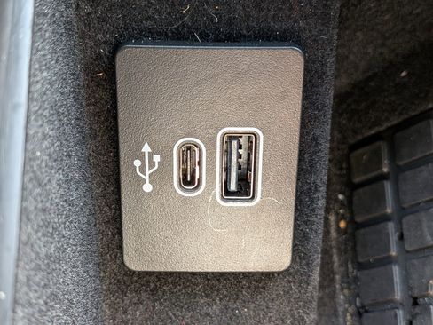 Certified 2025 Lincoln Navigator L Black Label image 28