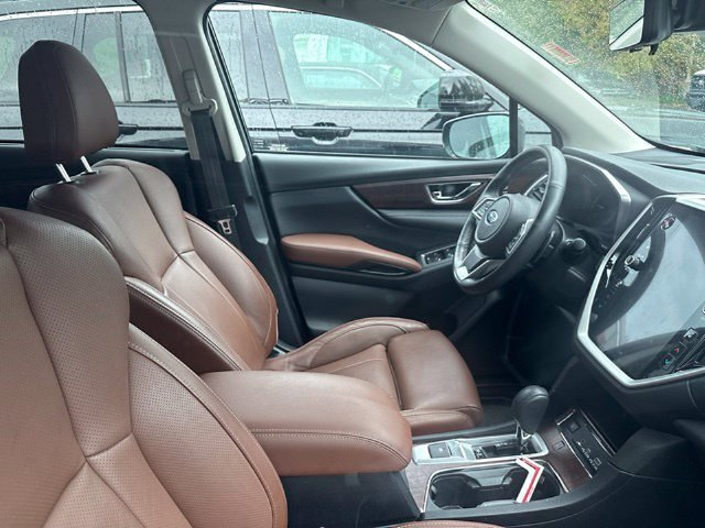 Used 2024 Subaru Ascent Touring AWD/4WD image 9