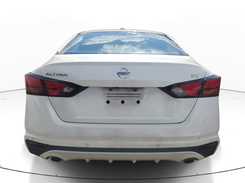 Used 2019 Nissan Altima 2.5 SV FWD image 10