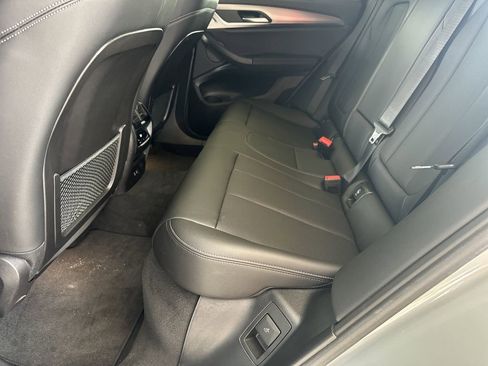 Used 2024 BMW X4 M40i w/ Premium Package image 30