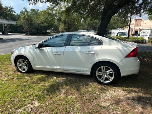 Used 2014 Volvo S60 T5 AWD/4WD image 4