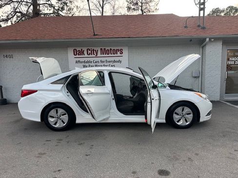 Used 2014 Hyundai Sonata GLS image 10