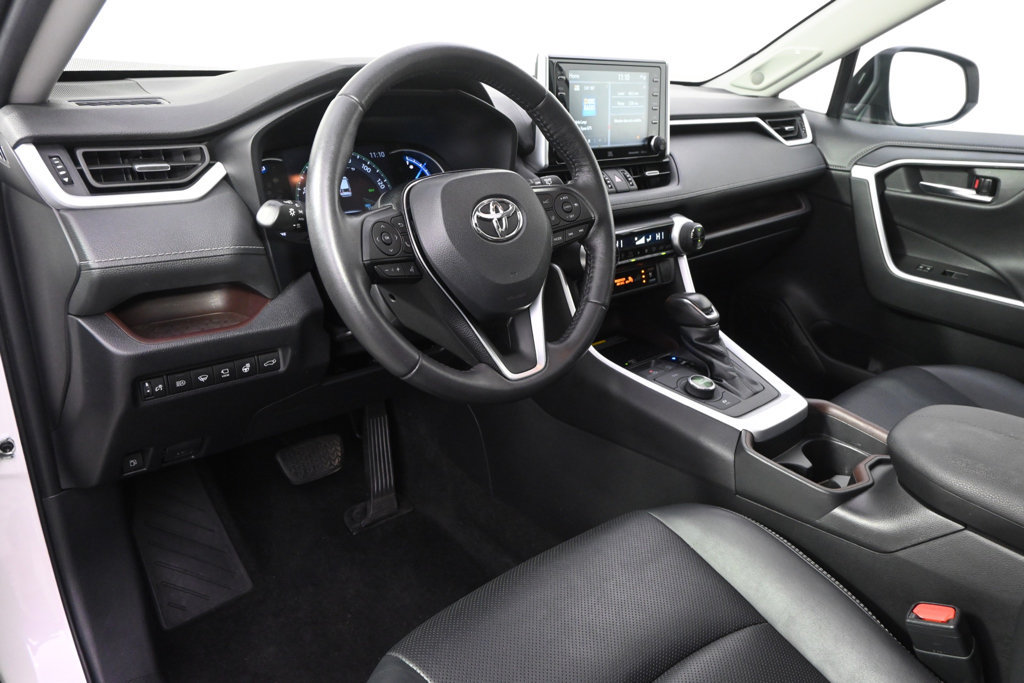 Used 2021 Toyota RAV4 Limited AWD/4WD image 11