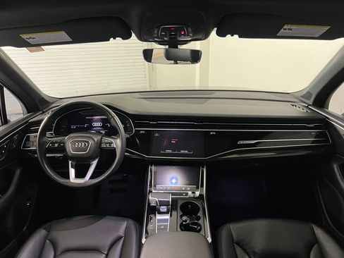 Used 2022 Audi Q7 Premium Plus w/ Premium Plus Package image 16