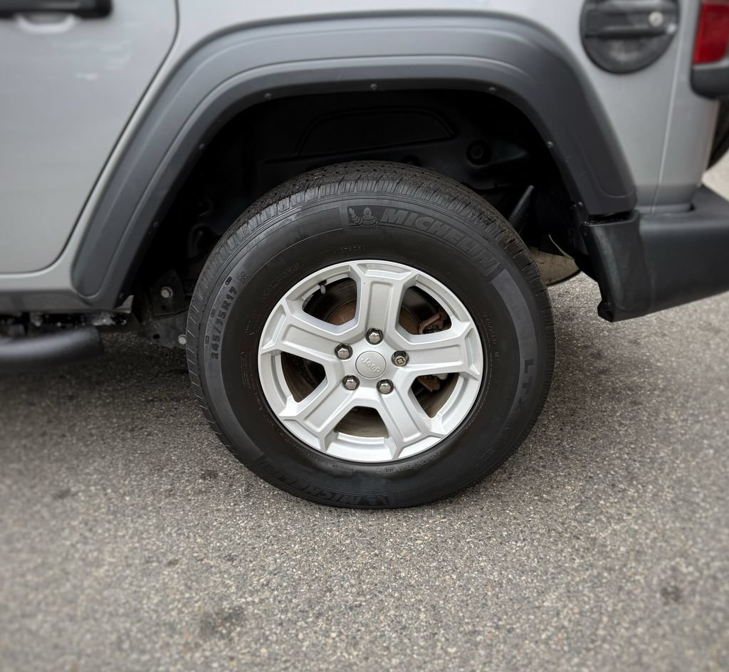 Used 2020 Jeep Wrangler Unlimited Sport S AWD/4WD image 16