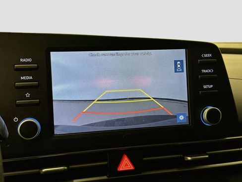 Used 2022 Hyundai Elantra SEL FWD image 22