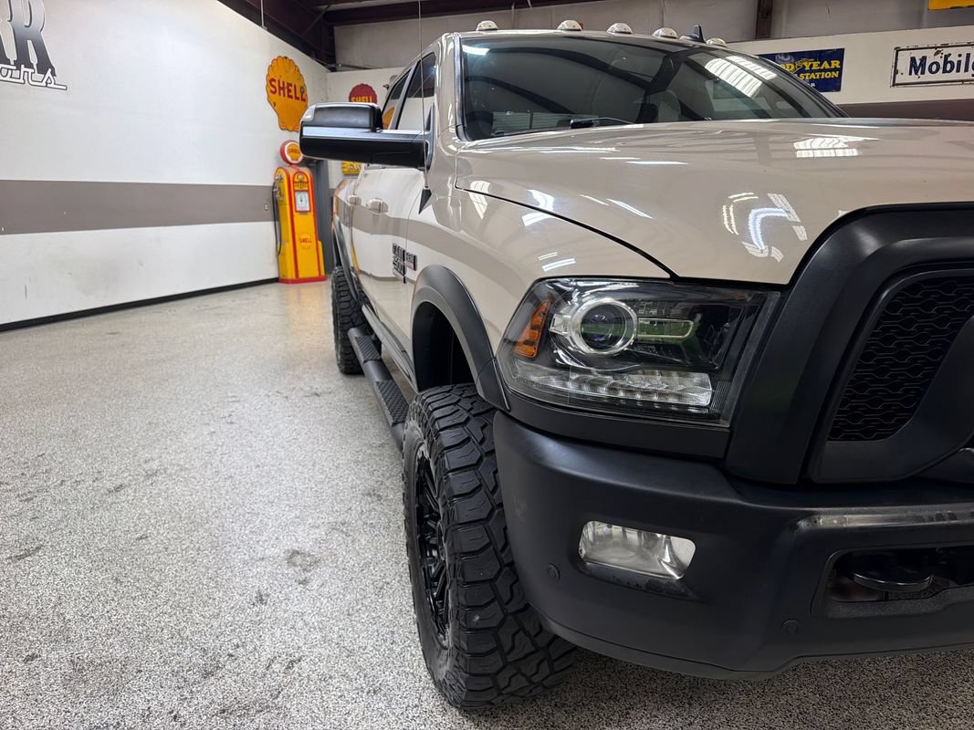 Used 2018 RAM 2500 Power Wagon w/ Leather & Luxury Group AWD/4WD image 14