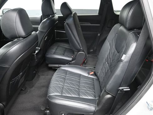 Certified 2024 Kia Telluride EX X-Line AWD/4WD image 31