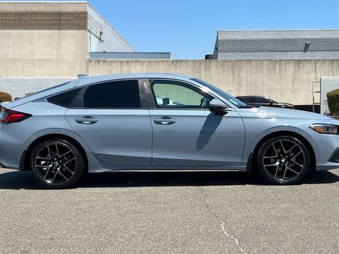 Used 2024 Honda Civic Sport Touring image 6