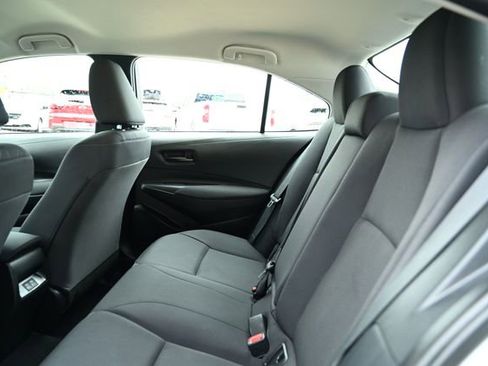 Used 2023 Toyota Corolla LE image 37