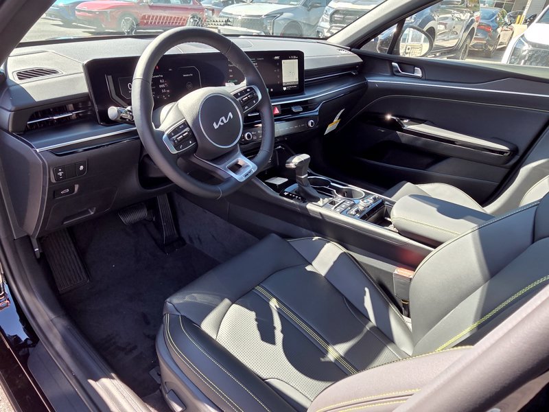 New 2027 Kia K5 GT FWD image 21