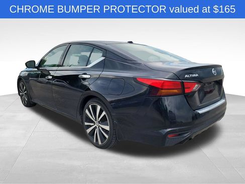 Used 2020 Nissan Altima 2.5 Platinum FWD image 6