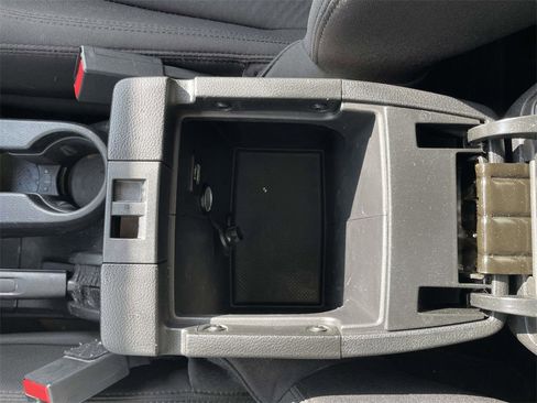 Used 2017 Jeep Wrangler Unlimited Sport w/ Connectivity Group image 26