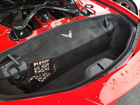 Used 2023 Chevrolet Corvette Stingray Premium Cpe w/ Engine Appearance Package image 23