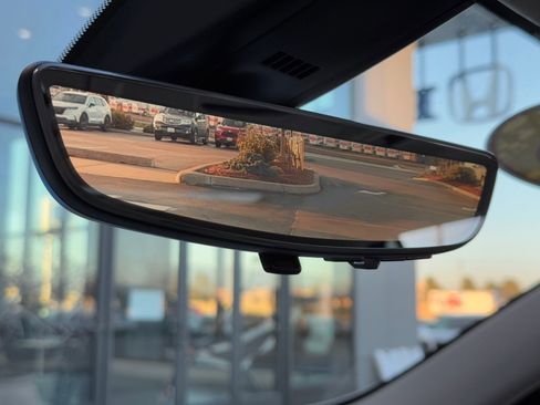 Used 2023 GMC Acadia Denali w/ Denali Ultimate Package image 35