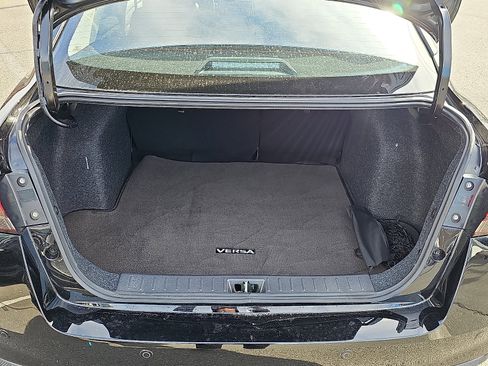 Certified 2025 Nissan Versa SV w/ Trunk Package FWD image 29