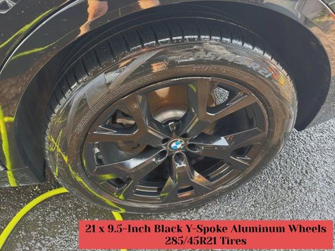 Used 2020 BMW X7 xDrive40i w/ Premium Package AWD/4WD image 41
