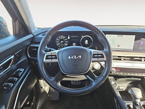 Used 2024 Kia Telluride SX Prestige image 12