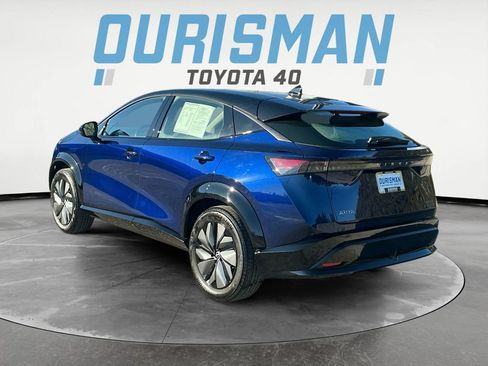 Used 2024 Nissan Ariya AWD image 5