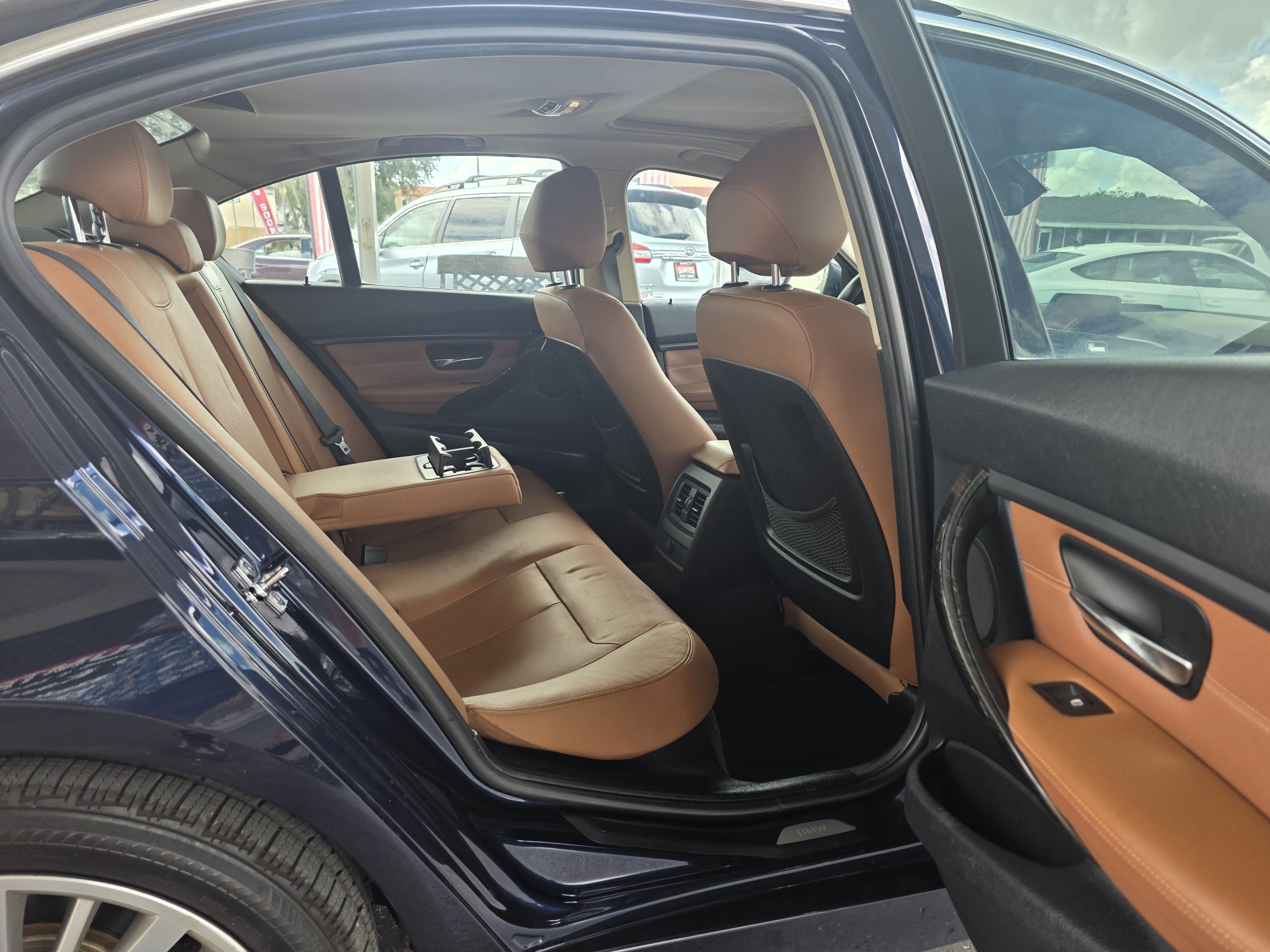 Used 2012 BMW 328i Sedan RWD image 32