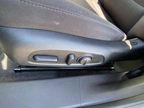 Used 2023 Chevrolet Malibu LT image 14