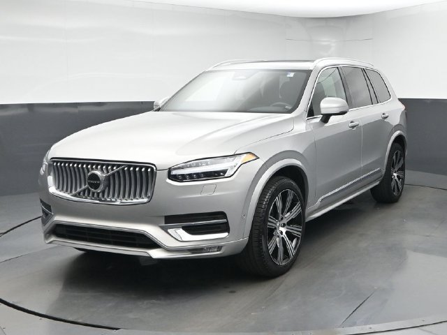 Used 2024 Volvo XC90 B6 Plus w/ Protection Package Premier AWD/4WD image 3
