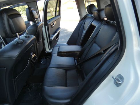 Used 2012 Mercedes-Benz GLK 350 2WD image 51