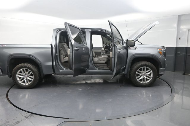Used 2020 GMC Sierra 1500 SLT w/ SLT Premium Plus Package AWD/4WD image 46