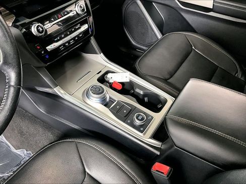 Used 2021 Ford Explorer Limited w/ Equipment Group 301A image 17