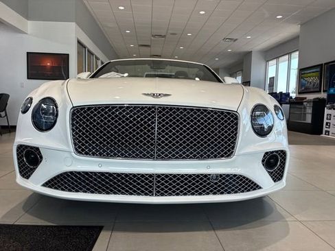Used 2020 Bentley Continental GT AWD/4WD image 15