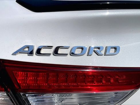 Used 2022 Honda Accord Sport image 29