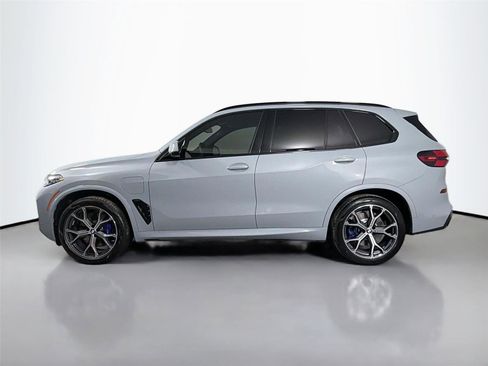 New 2026 BMW X5 xDrive50e AWD/4WD image 9