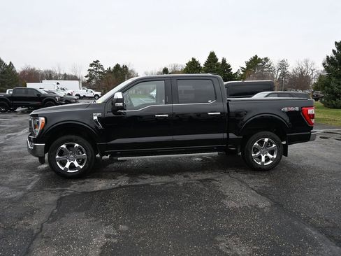 Used 2022 Ford F150 Lariat w/ Max Trailer Tow Package image 9