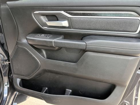 Used 2020 RAM 1500 Big Horn AWD/4WD image 18