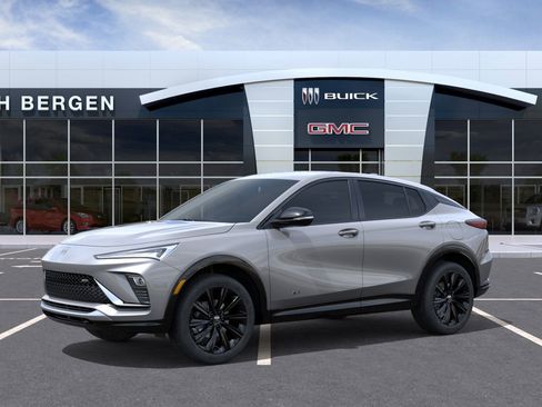 New 2026 Buick Envista Sport Touring image 2