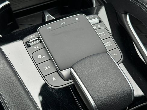 Certified 2024 Mercedes-Benz GLE 350 4MATIC image 21