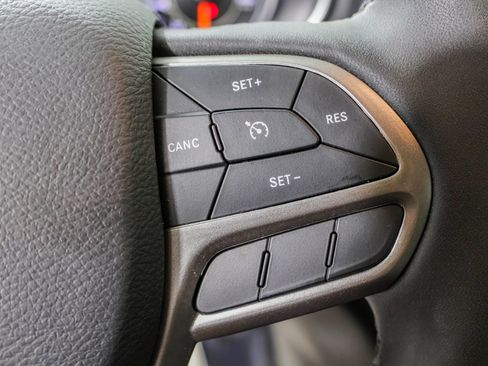 Used 2022 Jeep Cherokee Latitude Lux image 28