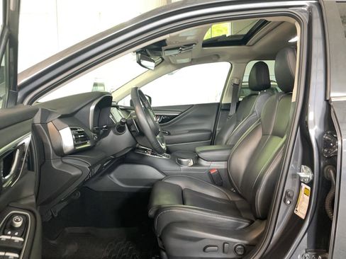 Used 2023 Subaru Outback Limited AWD/4WD image 9